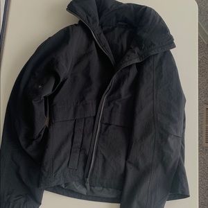 Lululemon windbreaker jacket